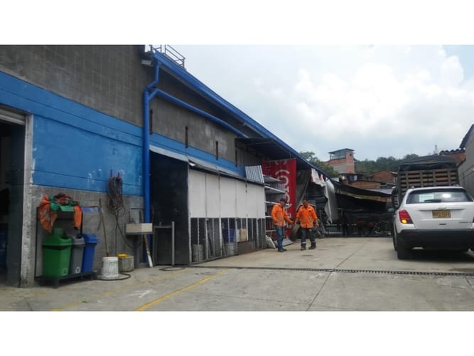 Bodega en venta en Caqueta, La Estrella, 800 m² · foto 7 de 7