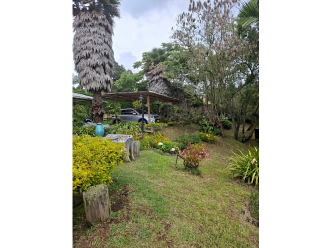 Casa de 3 alcobas en venta en Alto De La Virgen, Guarne, 160 m² · foto 2 de 24