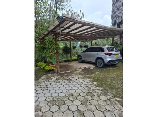 Casa de 3 alcobas en venta en Alto De La Virgen, Guarne, 160 m² · foto 4 de 24