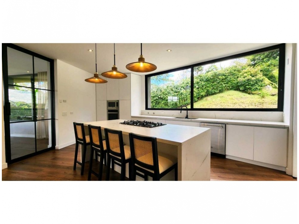 Casa de 4 alcobas en venta en Pantanillo, Rionegro, 560 m² · foto 4 de 20