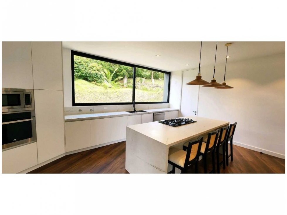 Casa de 4 alcobas en venta en Pantanillo, Rionegro, 560 m² · foto 6 de 20