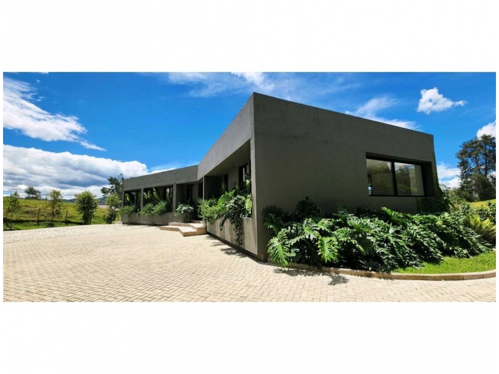 Casa de 4 alcobas en venta en Pantanillo, Rionegro, 560 m² · foto 16 de 20