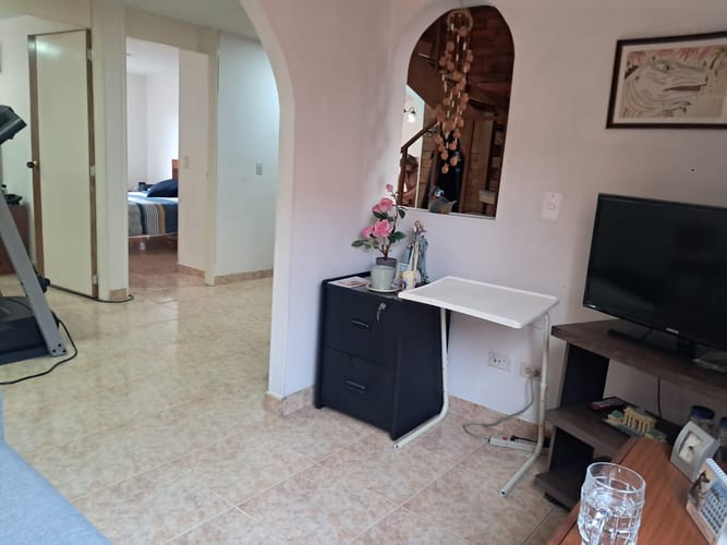 Apartamento de 3 alcobas en venta en Cedritos, Bogotá, 83 m² · foto 3 de 17