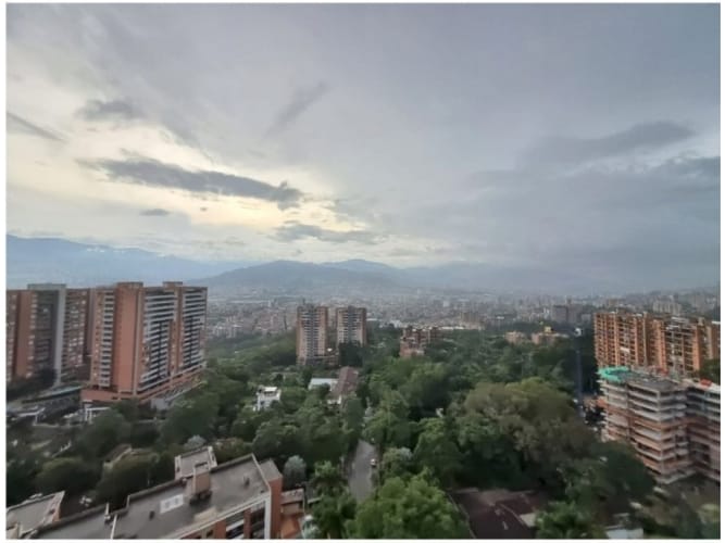 Apartamento de 4 alcobas en venta en Loma De Las Brujas, Medellín, 127 m² · foto 7 de 17