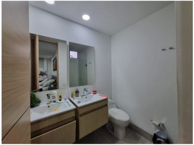 Apartamento de 4 alcobas en venta en Loma De Las Brujas, Medellín, 127 m² · foto 15 de 17