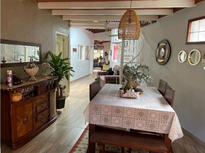 Casa de 2 alcobas en venta en Bellavista, Guarne, 300 m² · foto 3 de 21