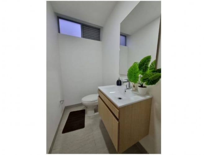 Apartamento de 4 alcobas en venta en Loma De Las Brujas, Medellín, 127 m² · foto 16 de 17