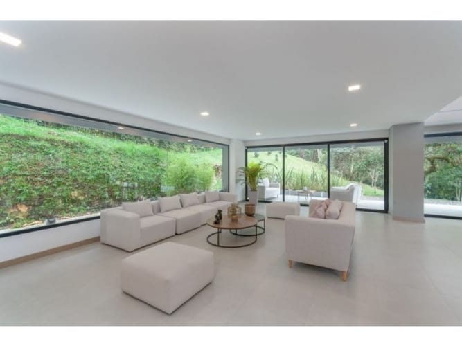 Casa de 6 alcobas en venta en Loma Del Esmeraldal, Envigado · foto 7 de 16