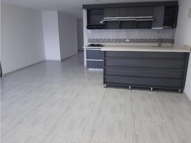 Apartamento de 3 alcobas en venta en Laureles, Medellín, 120 m² · foto 8 de 24
