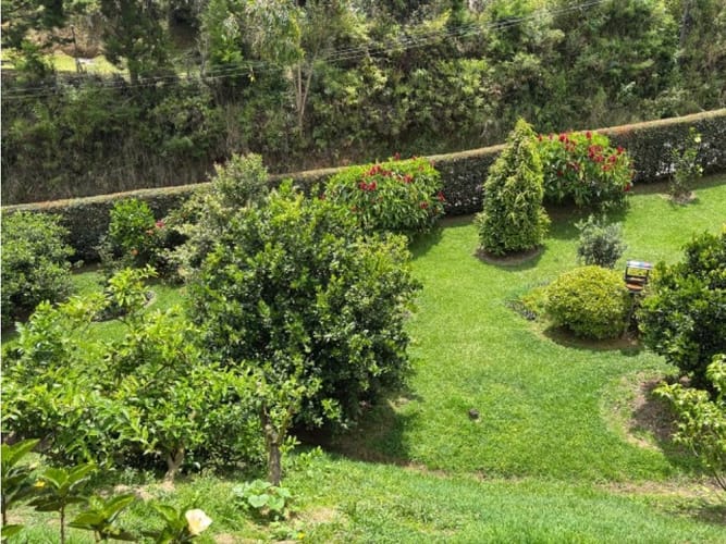 Casa de 2 alcobas en venta en Bellavista, Guarne, 300 m² · foto 16 de 21
