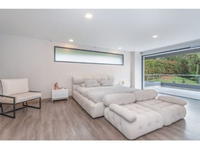 Casa de 6 alcobas en venta en Loma Del Esmeraldal, Envigado · foto 11 de 16