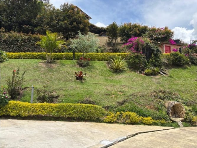 Casa de 2 alcobas en venta en Bellavista, Guarne, 300 m² · foto 17 de 21