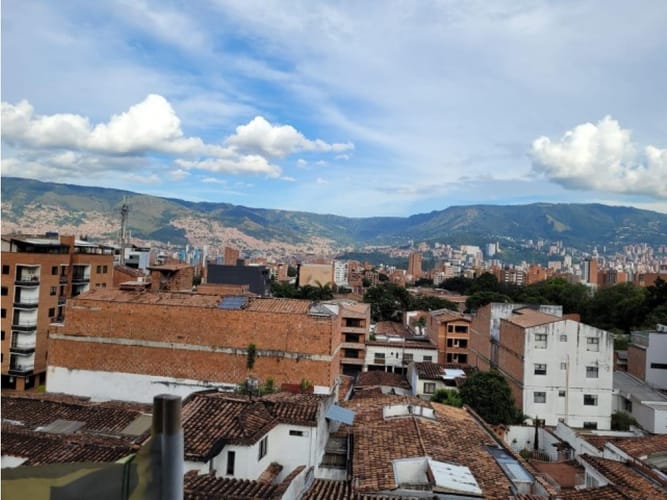 Apartamento de 3 alcobas en venta en Laureles, Medellín, 120 m² · foto 14 de 24