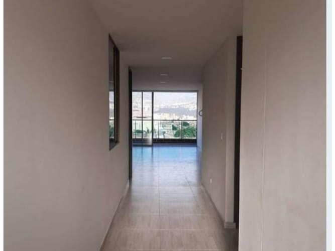 Apartamento de 3 alcobas en venta en Laureles, Medellín, 120 m² · foto 15 de 24