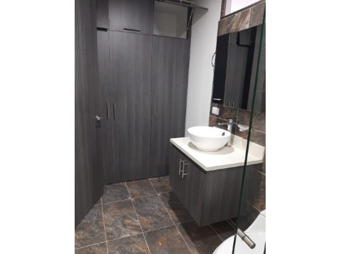 Apartamento de 3 alcobas en venta en Laureles, Medellín, 120 m² · foto 18 de 24