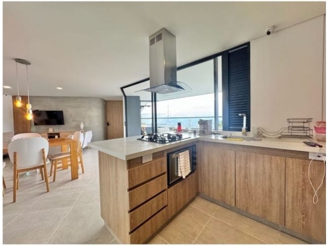 Apartamento de 3 alcobas en venta en El Poblado, Medellín, 111 m² · foto 8 de 11