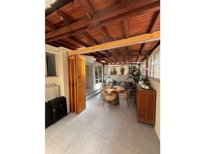 Apartamento de 4 alcobas en venta en El Poblado, Medellín, 101 m² · foto 4 de 24