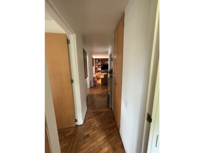 Apartamento de 4 alcobas en venta en El Poblado, Medellín, 101 m² · foto 8 de 24