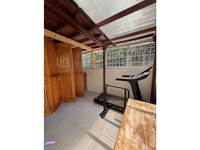 Apartamento de 4 alcobas en venta en El Poblado, Medellín, 101 m² · foto 22 de 24