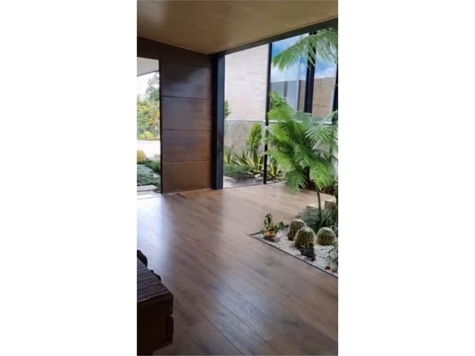 Casa de 3 alcobas en venta en Mesa, Envigado, 383 m² · foto 8 de 16