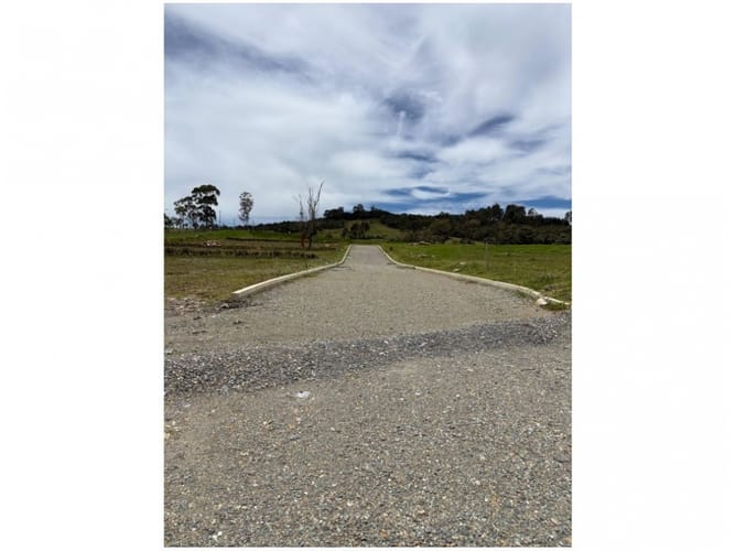 Lote en venta en Las Palmas, Envigado, 1430 m² · foto 4 de 7