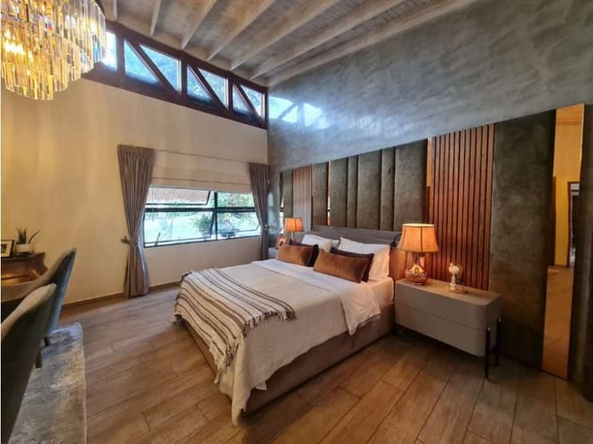 Casa de 5 alcobas en venta en Sajonia, Rionegro, 450 m² · foto 9 de 17
