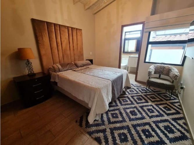 Casa de 5 alcobas en venta en Sajonia, Rionegro, 450 m² · foto 12 de 17