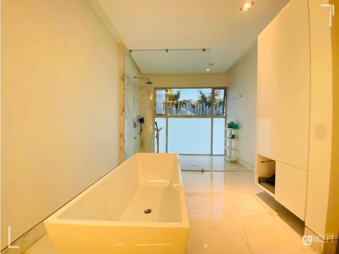 Casa de 9 alcobas en venta en Llano Grande, Rionegro, 1568 m² · foto 2 de 24