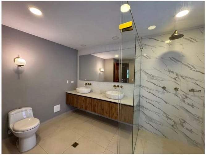 Apartamento en venta en El Poblado, Medellín · foto 15 de 15