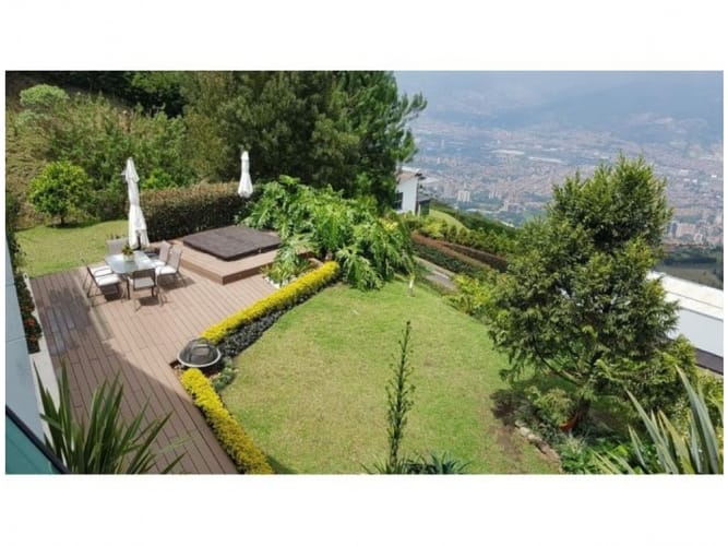 Casa de 4 alcobas en venta en Las Palmas, Envigado, 694 m² · foto 5 de 14