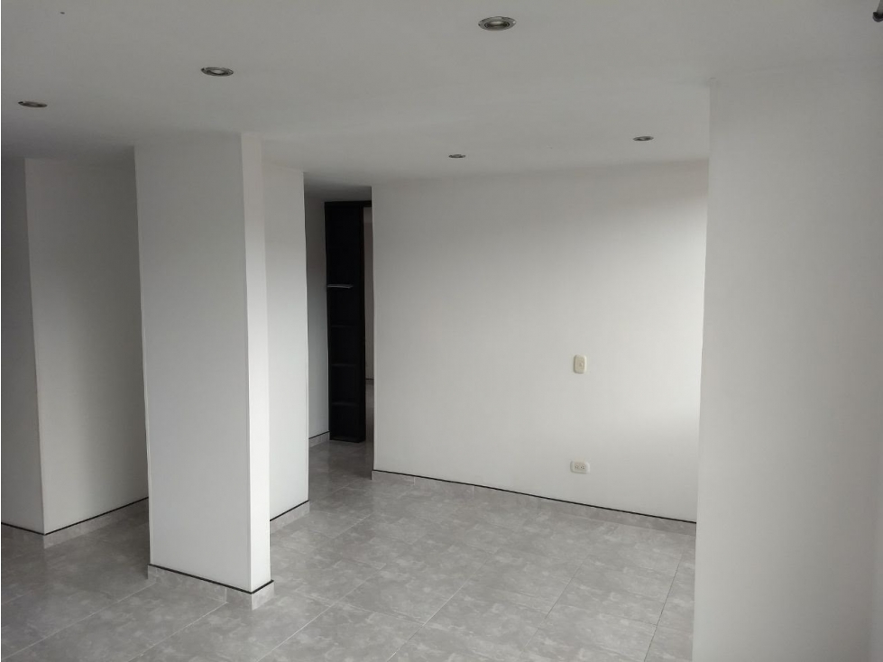 Apartamento en venta en Las Margaritas, Bogotá · foto 2 de 16