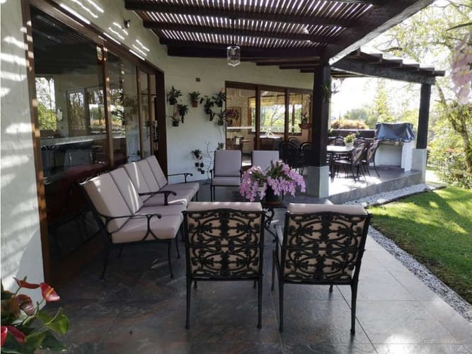 Casa de 4 alcobas en venta en El Poblado, Medellín, 350 m² · foto 4 de 18
