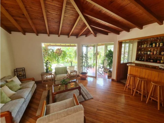 Casa de 4 alcobas en venta en El Poblado, Medellín, 300 m² · foto 2 de 12