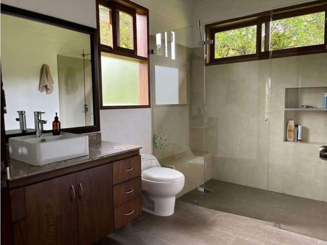 Casa de 4 alcobas en venta en El Poblado, Medellín, 350 m² · foto 10 de 18