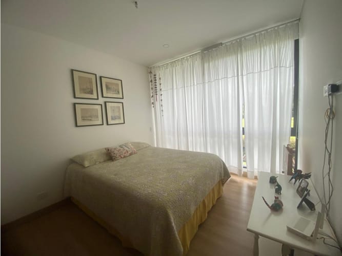 Apartamento de 2 alcobas en venta en Llano Grande, Rionegro, 114 m² · foto 2 de 11