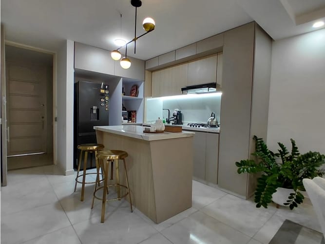 Apartamento de 3 alcobas en venta en Colinas Del Norte, Yumbo, 75 m² · foto 2 de 21