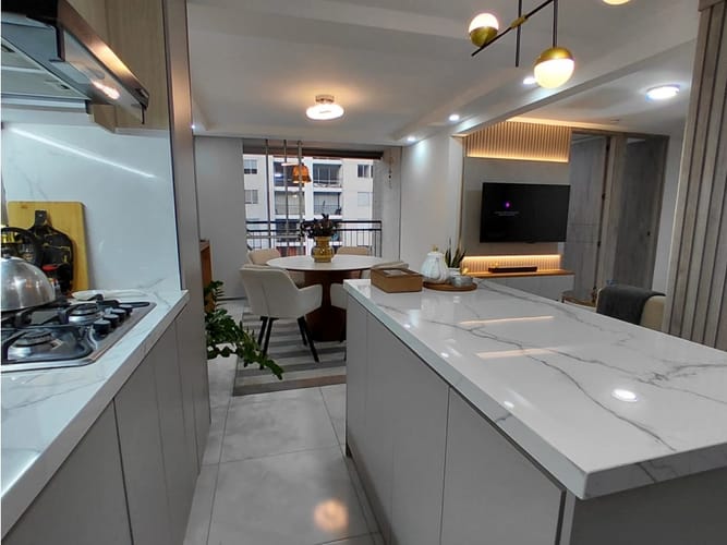 Apartamento de 3 alcobas en venta en Colinas Del Norte, Yumbo, 75 m² · foto 3 de 21