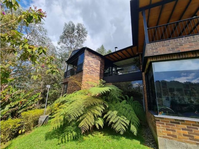 Casa de 3 alcobas en venta en Vía Las Palmas, Envigado · foto 11 de 15