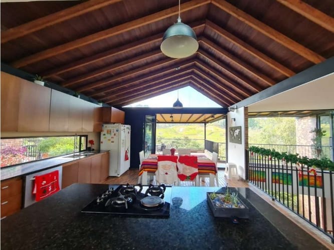 Casa de 3 alcobas en venta en Vía Las Palmas, Envigado · foto 13 de 15