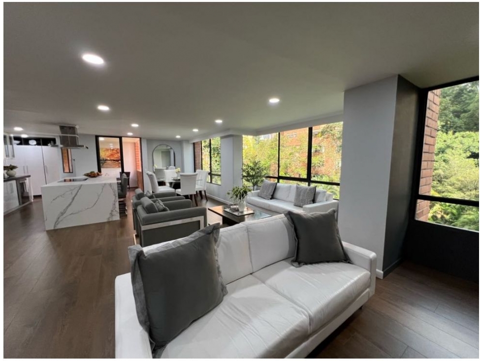 Apartamento de 3 alcobas en venta en Alejandría, Medellín, 165 m² · foto 2 de 24
