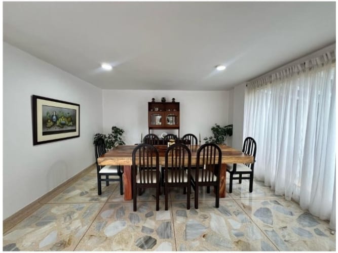 Casa de 3 alcobas en venta en Escobero, Medellín, 436 m² · foto 14 de 20