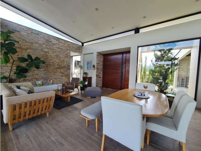 Casa de 3 alcobas en venta en El Retiro, 280 m² · foto 6 de 18