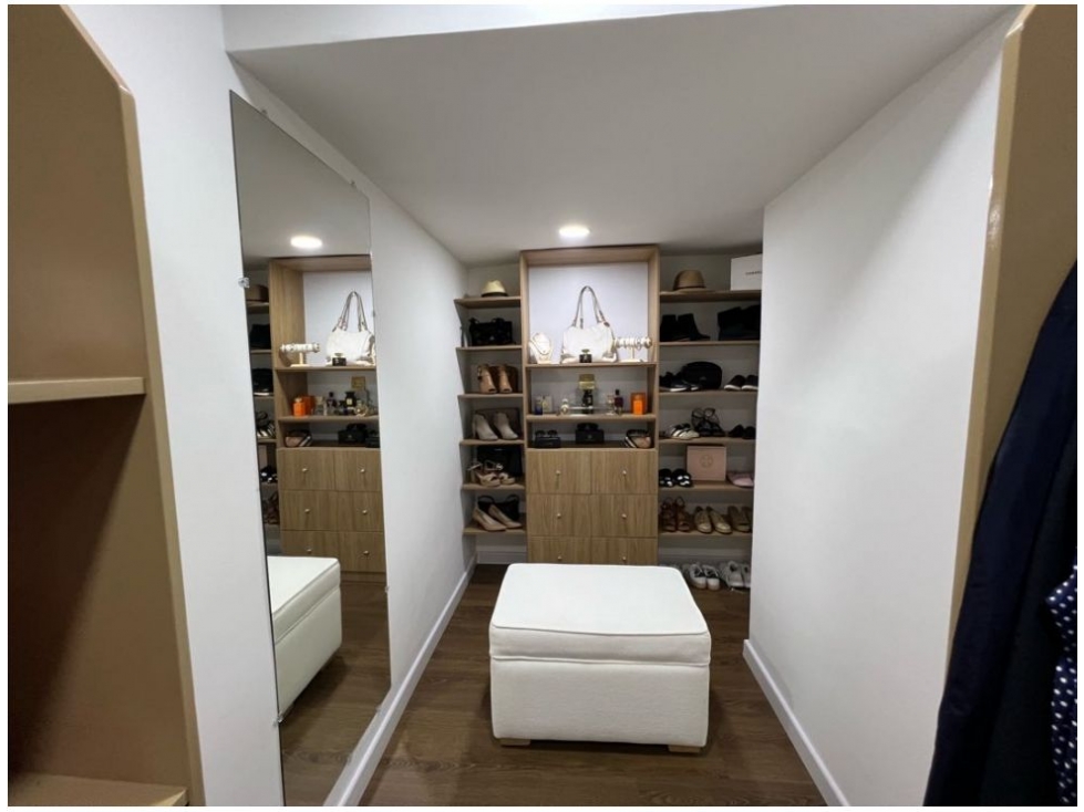 Apartamento de 3 alcobas en venta en Alejandría, Medellín, 165 m² · foto 24 de 24