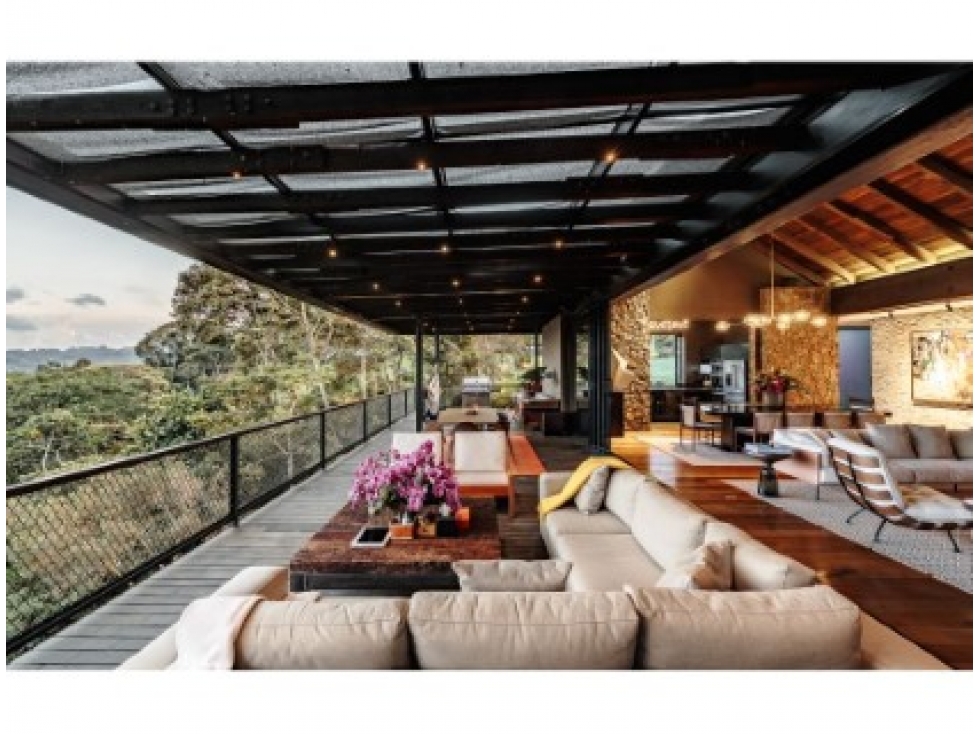 Casa de 4 alcobas en venta en El Retiro, 765 m² · foto 5 de 17