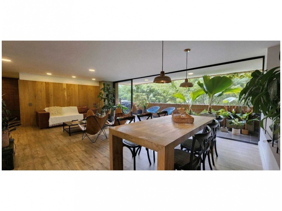 Apartamento de 3 alcobas en venta en Los Balsos, Medellín, 185 m² · foto 4 de 12