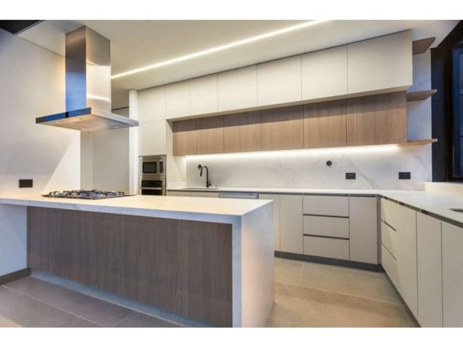 Casa de 4 alcobas en venta en Lejos Del Nido, El Retiro · foto 4 de 15