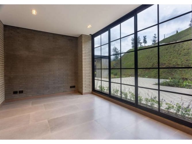 Casa de 4 alcobas en venta en Lejos Del Nido, El Retiro · foto 10 de 15