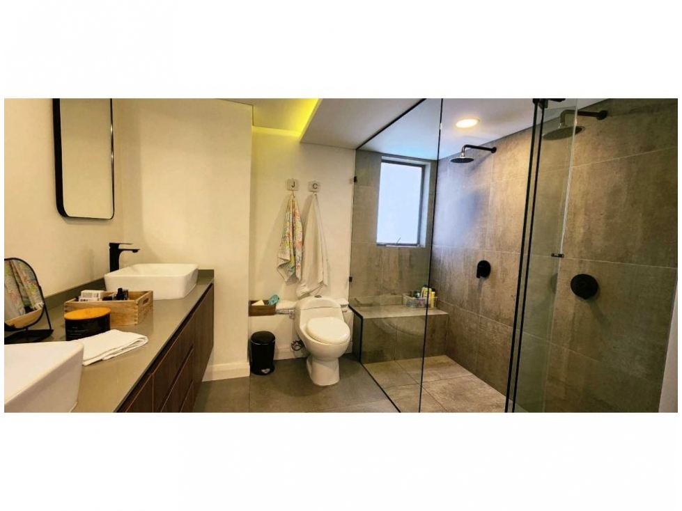 Apartamento de 3 alcobas en venta en Los Balsos, Medellín, 185 m² · foto 11 de 12