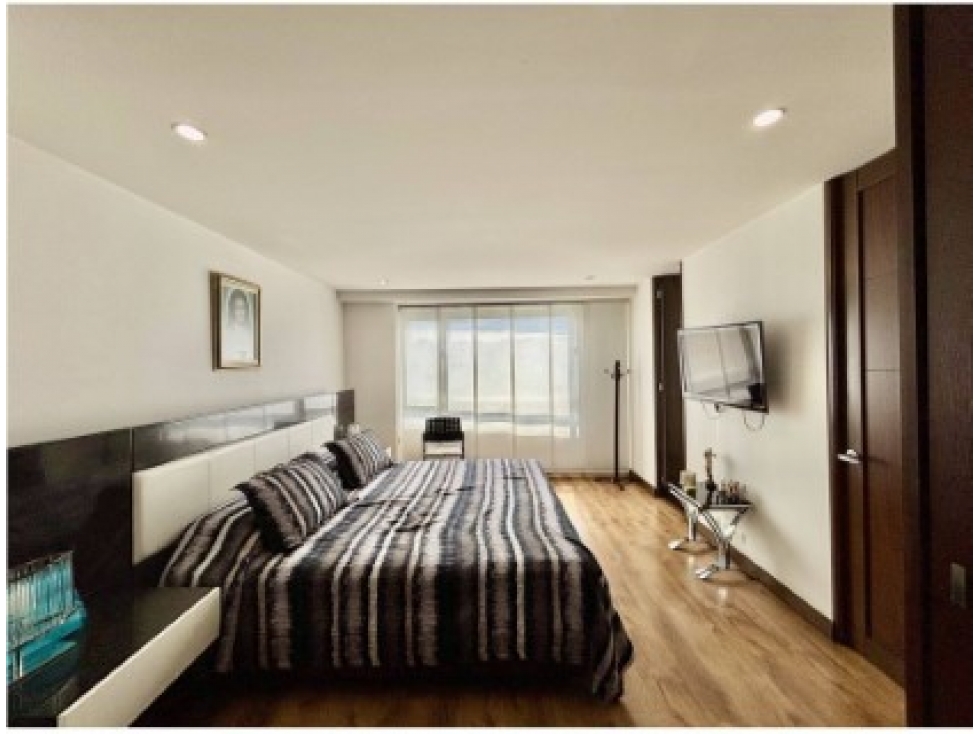Apartamento de 2 alcobas en venta en El Poblado, Medellín, 146 m² · foto 14 de 17