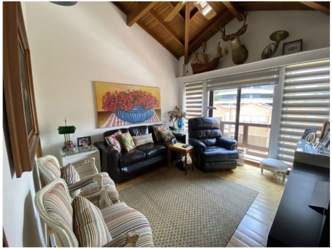 Casa de 3 alcobas en venta en Loma Benedictinos, Envigado, 391 m² · foto 14 de 21